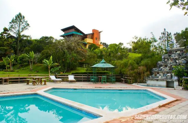 Rancho 2 Rios Jarabacoa piscine